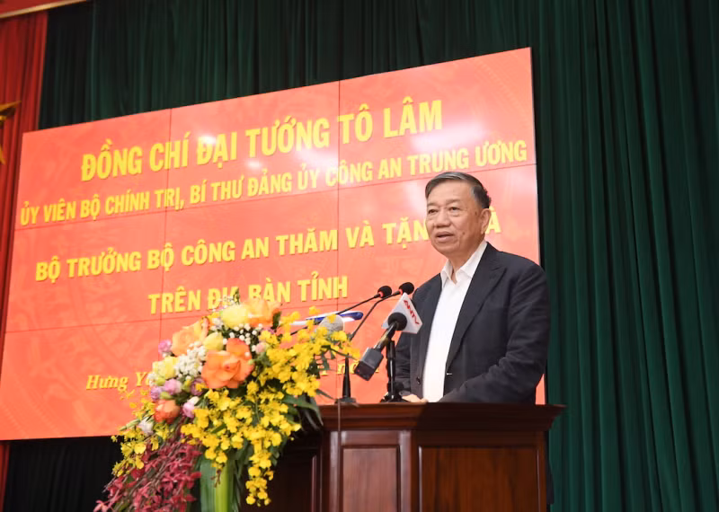 Minister To Lam visits Hung Yen ahead of Tet -0