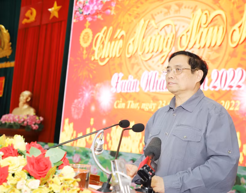 Prime Minister Pham Minh Chinh visits Can Tho police -0
