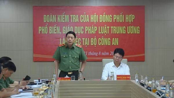 MPS reviews education and training work in 3rd quarter ảnh 3