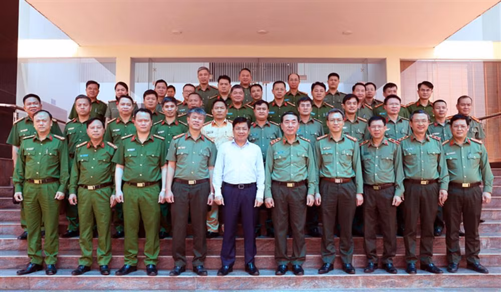 Deputy Minister Tran Quoc To makes working trip to Bac Giang Provincial Police Department -0