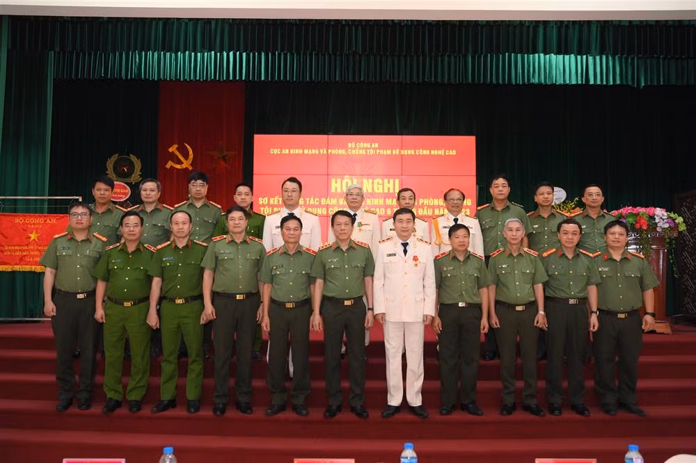 Cybersecurity force needs to prevent and control spread of fake, false information in cyberspace -0