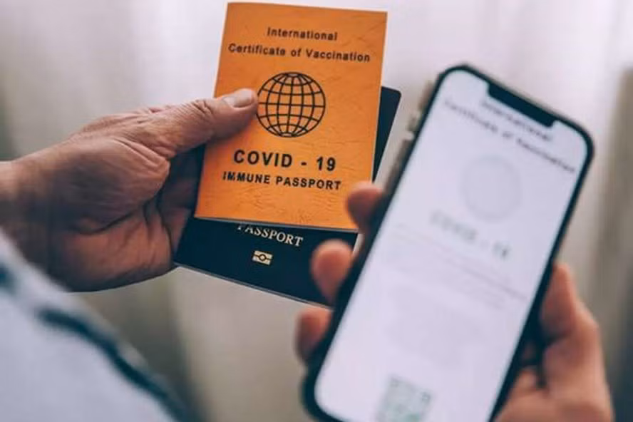 Vietnam recognises COVID-19 vaccination certificate/passport forms of 72 nations, territories -0