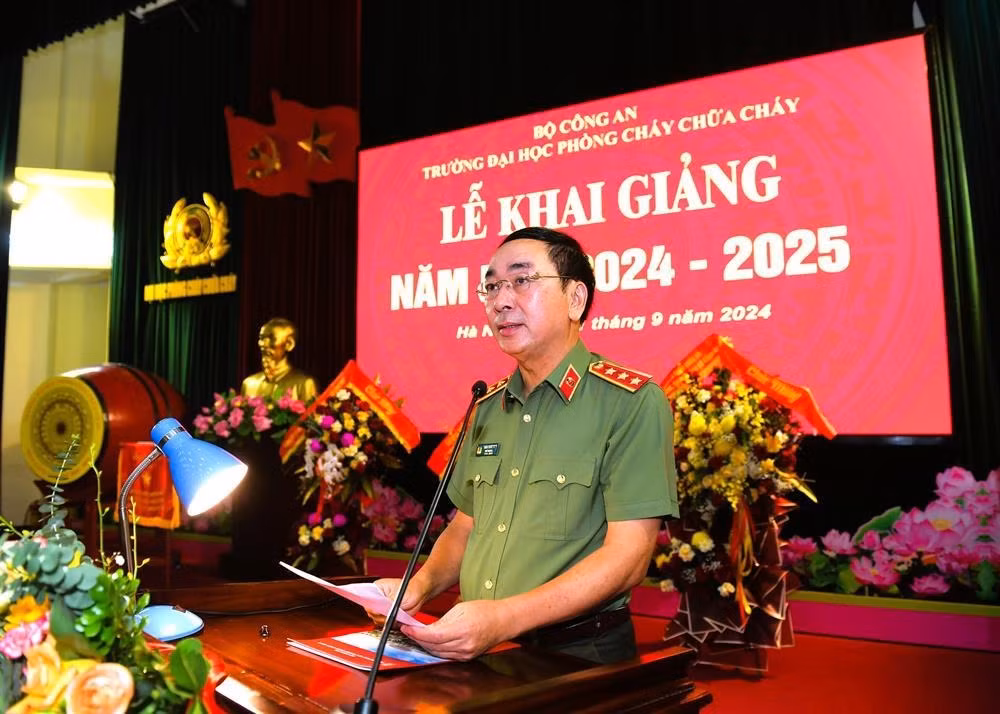 Fire University opens new academic year -0