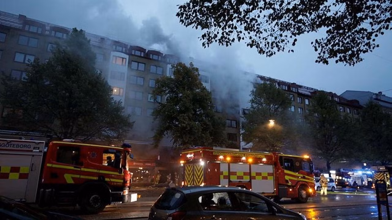 Explosion hits building in Sweden's Gothenburg, 25 in hospital -0