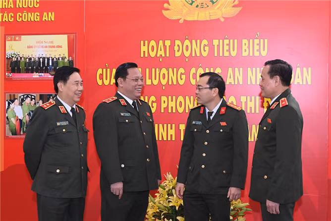 Delegates to 77th National Public Security Conference propose measures to fulfill tasks in 2022 -0