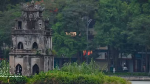 Hanoi's Red River urban area development draws widespread attention
