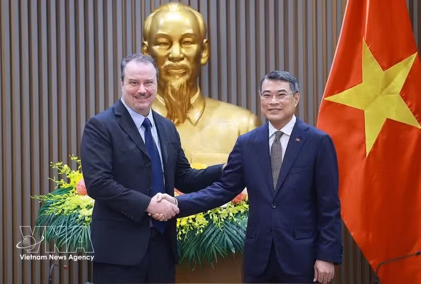vietnam-us.jpg