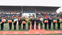 Deputy Minister Le Van Tuyen attends military enlistment ceremony in Phu Tho province