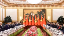 General Secretary and President of Vietnam holds talks with Chinese counterpart