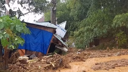 PM urges prompt rescue efforts after severe landslide hits central province