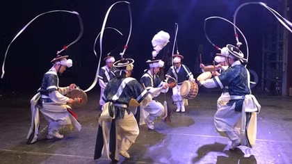 The haromony of Vietnamese-Korean sound 