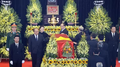 Memorial service held for former President Le Duc Anh