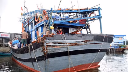 Philippines issues statement on China's sinking of Vietnamese fishing vessel