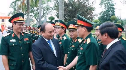 Prime Minister visits Military Zone 3