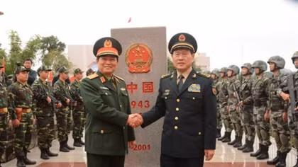 Vietnam-China border defence friendship exchange begins