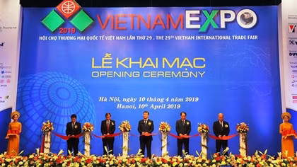 Vietnam Expo 2019 draws 500 domestic and international enterprises 