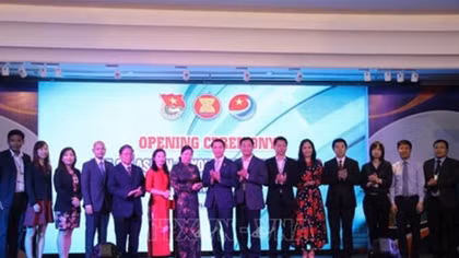 ASEAN+3 Young Entrepreneurs Forum kicks off in HCM City