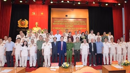 MPS meets officers reinforced to Southern battlefield