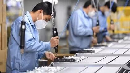 ADB raises Vietnamese GDP growth forecast to 2.3% this year