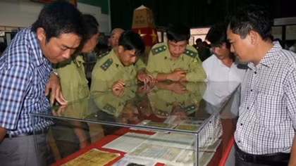 Exhibition features Vietnam’s Hoang Sa, Truong Sa in Binh Thuan