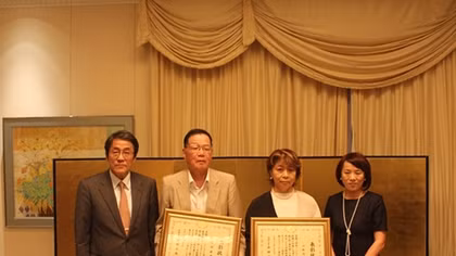 Two Japanese with great contribution to Japan-Vietnam friendship honored