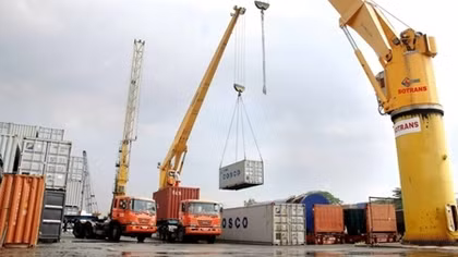 Vietnam’s import-export turnover reaches US$ 400 billion
