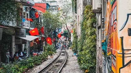 Hanoi among seven best places in Asia for solo travelers