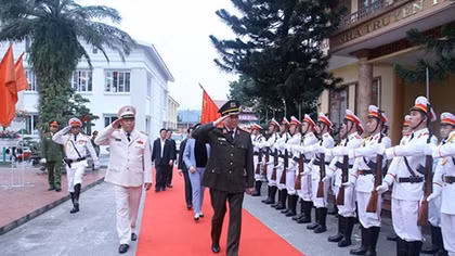 Minister To Lam pays a working visit to the Yen Bai Provincial Police