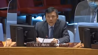 Vietnam urges US to end economic embargo against Cuba