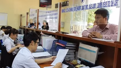 Health Insurance Card processing time