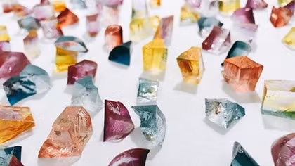 Vietnam’s exports of gemstone to Hong Kong skyrocket
