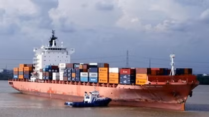 Vietnam likely to benefit much from container shipping
