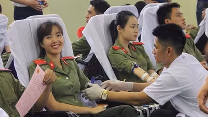 Youth vanguard spirit seen at "Blood of love for dear comrades 2017" in PSA