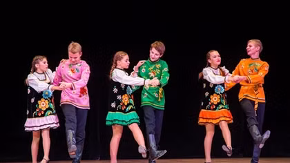 120 children from eight countries gather in Hoi An for international festival 