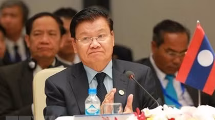 Lao PM to attend WEF ASEAN 2018 in Vietnam