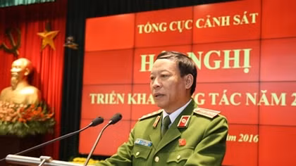 Vietnam police crack down on nearly 2,000 criminal gangs in 2016