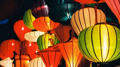 Hoi An lit up with lanterns