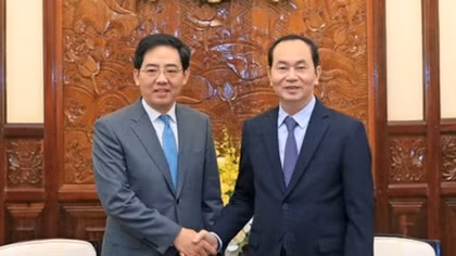 Chinese Ambassador says goodbye to State leader