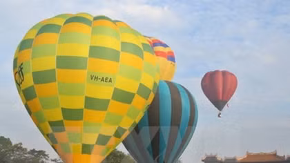 Int’l air balloons festival kicks off in Hue