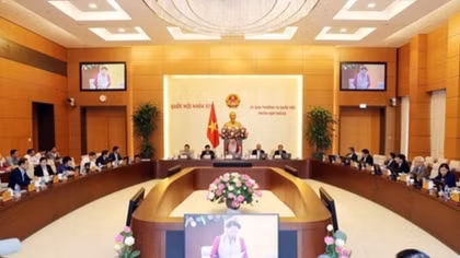 NA Standing Committee convenes 23rd session in Hanoi