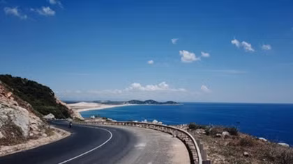 Vietnam road along ocean named among Asia’s most spectacular