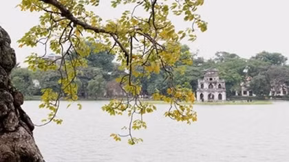 Photo exhibition reflects modern Hanoi