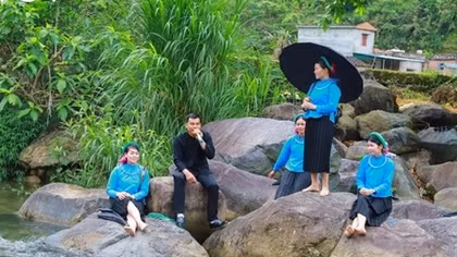Soong Co festival excites crowds in Binh Lieu district