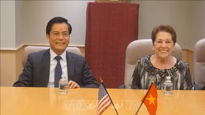 Vietnam, US join hands to heal war wounds