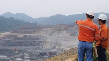 India in talks to buy part of Vietnam tungsten mine