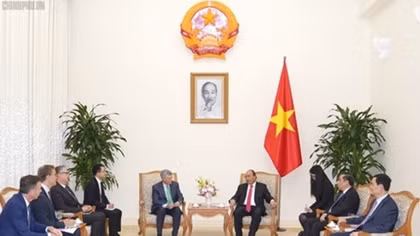 PM Phuc highlights Visa’s presence in Vietnam