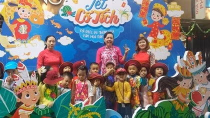 HCMC Book Street attracts nearly 100,000 visitors during Tet 