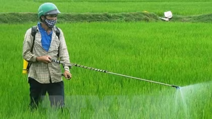 Agriculture minister explains new regulations to US firms