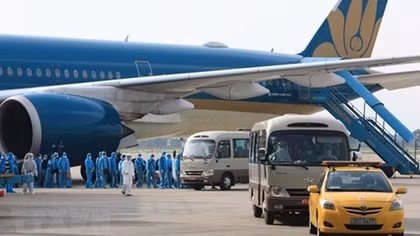 Vietnam suspends inbound flights from UK and South Africa 