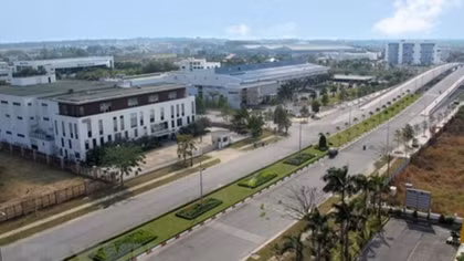 Japanese firms gear capital into high-tech field in Vietnam